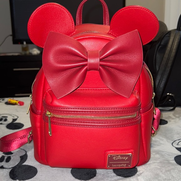 Loungefly Bags Rare Minnie Mouse Loungefly Backpack Poshmark